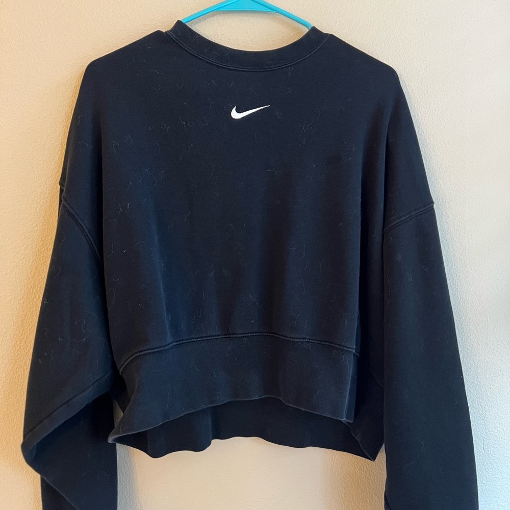 XS black Nike cropped sweatshirt for women
